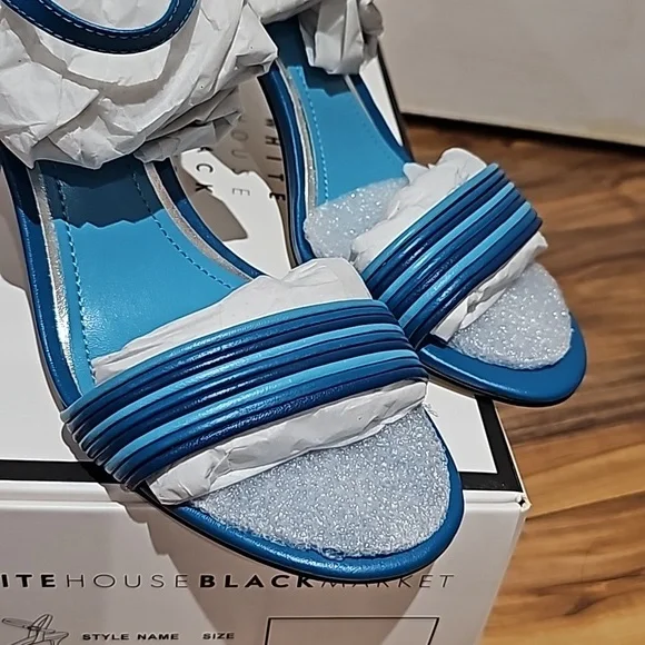 White House Black Market size 7.5 M Ari Blue Heels - New in Box - Picture 6 of 8